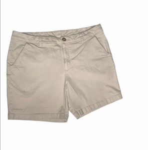 Chubbies 7” inseam 36 waist light khaki shorts